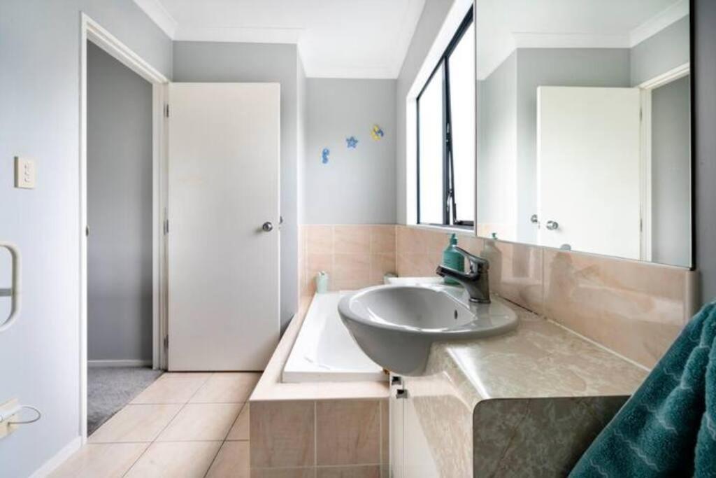 Double Room With Shared Bathroom Auckland Extérieur photo